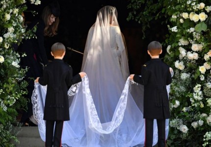 Βγαλμένος από... παραμύθι ο γάμος του πρίγκιπα Χάρι με την Meghan Markle (photos)