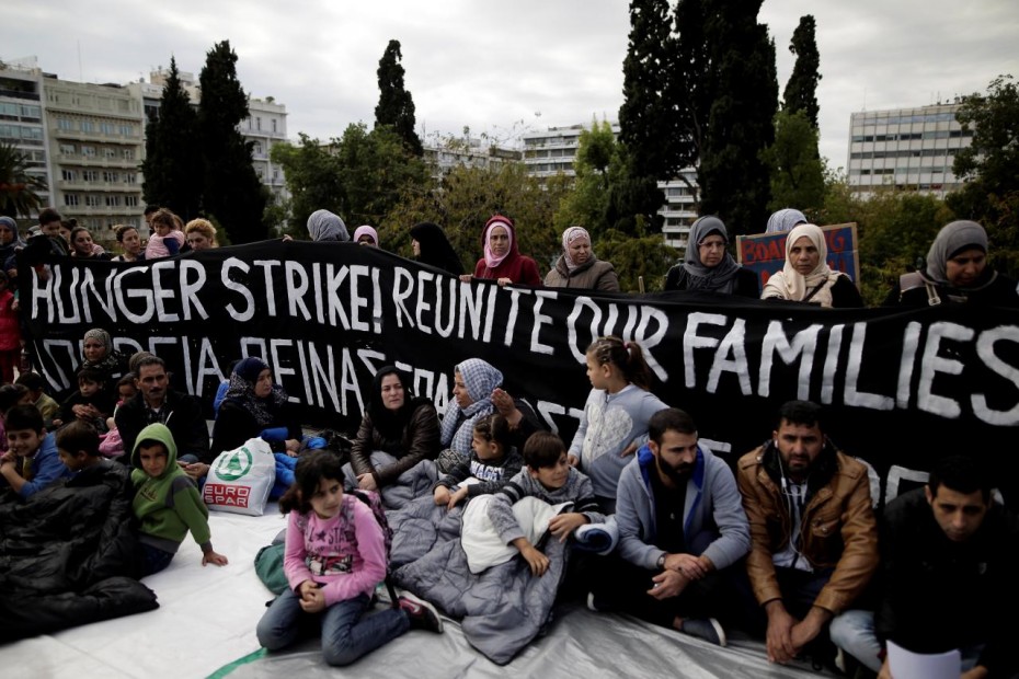 Refugees seeking reunification with family in Germany protest in Athens