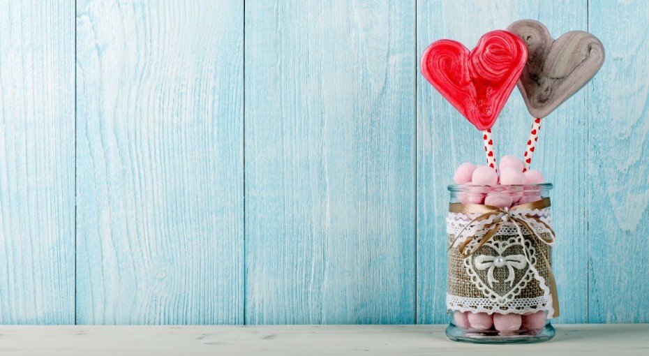 love-heart-candy-wallpaper