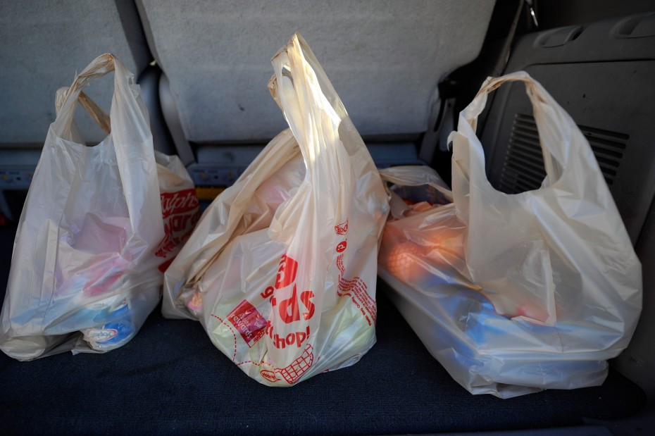 LA County Passes Major Ban On Plastic Bags In Unincorporated Areas