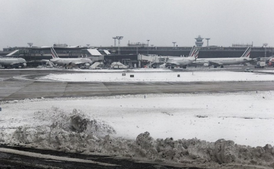 orly-airport-snow