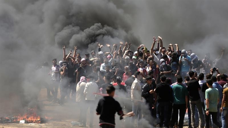 Ένας νεκρός και 20 τραυματίες από πυρά στη Λωρίδα της Γάζας