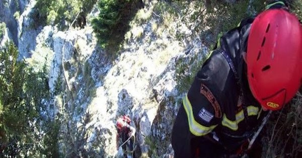 Τραυματισμός τουρίστριας από πτώση σε γκρεμό στα Ιωάννινα