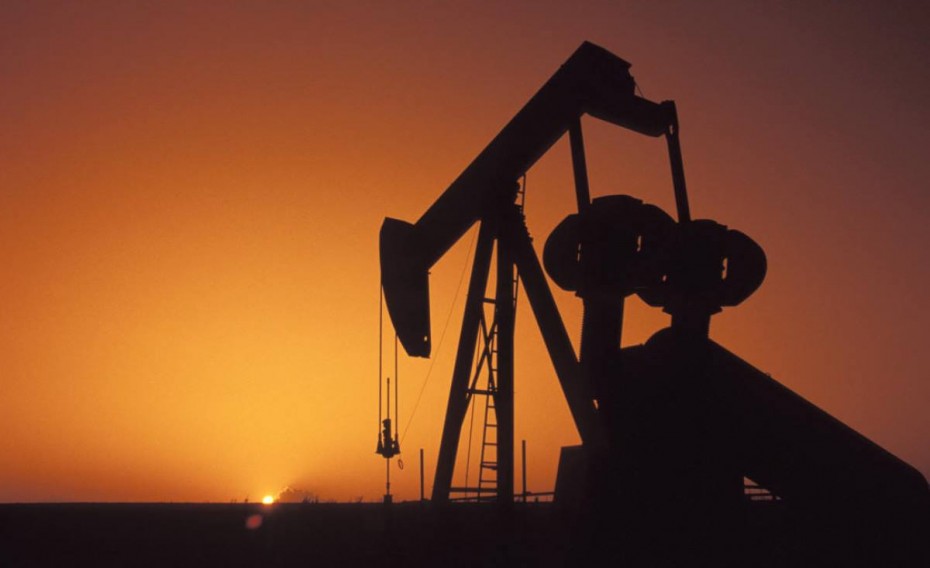 Πέφτουν οι τιμές του πετρελαίου στις ασιατικές αγορές