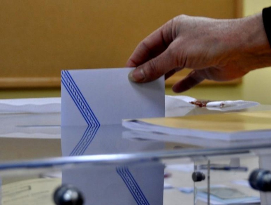 Συνεχίζεται η προεκλογική διολίσθηση του ΣΥΡΙΖΑ μετά το Σκοπιανό