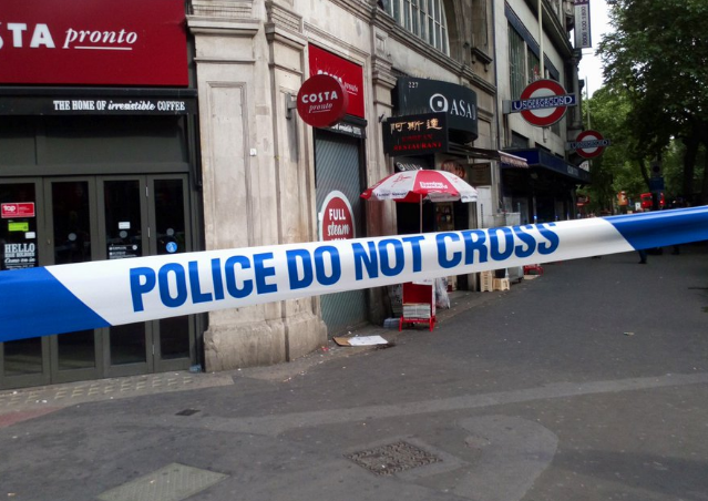 Λονδίνο: Σύλληψη υπόπτου που έφερε μαχαίρι σε σταθμό του μετρό