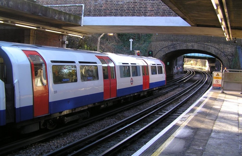 Λονδίνο: Τρένο παρέσυρε και σκότωσε 3 ανθρώπους