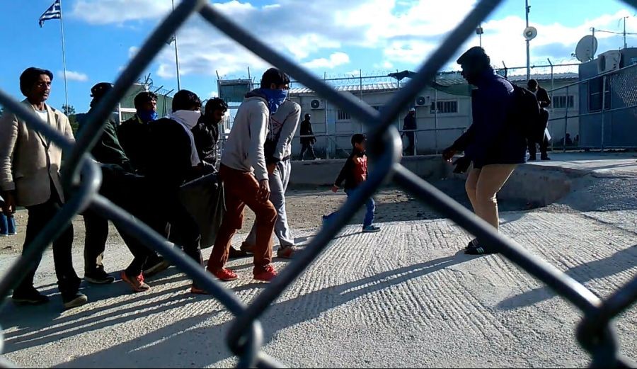 Νέα επεισόδια μεταξύ προσφύγων στη Μόρια