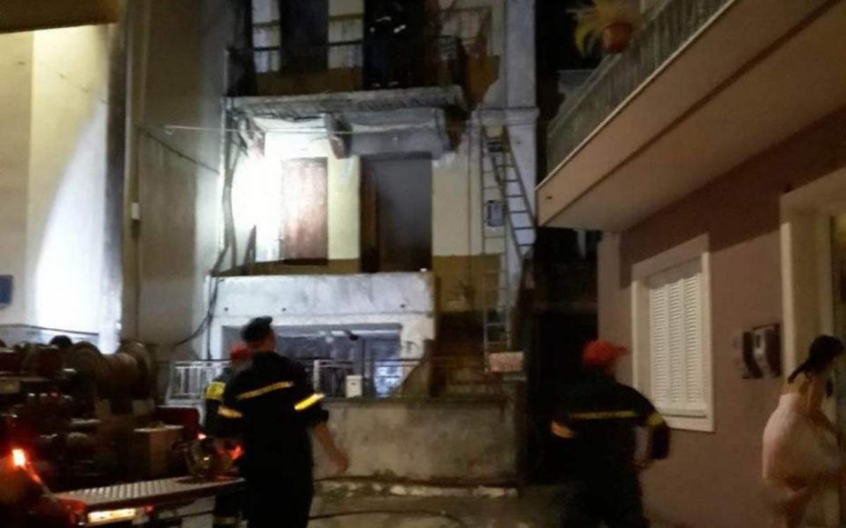 Μυτιλήνη: Κινδύνεψε το ιστορικό κέντρο από φωτιά σε σπίτι