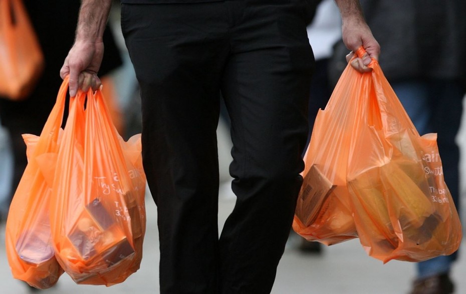 Θεαματική μείωση κατά 75% στις σακούλες σκουπιδιών στα σούπερ μάρκετ