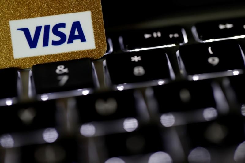 Μεγάλες δυσκολίες στις συναλλαγές με κάρτες Visa στην Ευρώπη