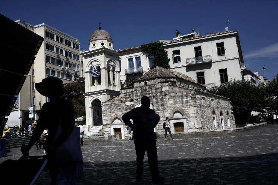 Handelsblatt: Η Ελλάδα δε θα είναι ελεύθερη μετά από τον Αύγουστο