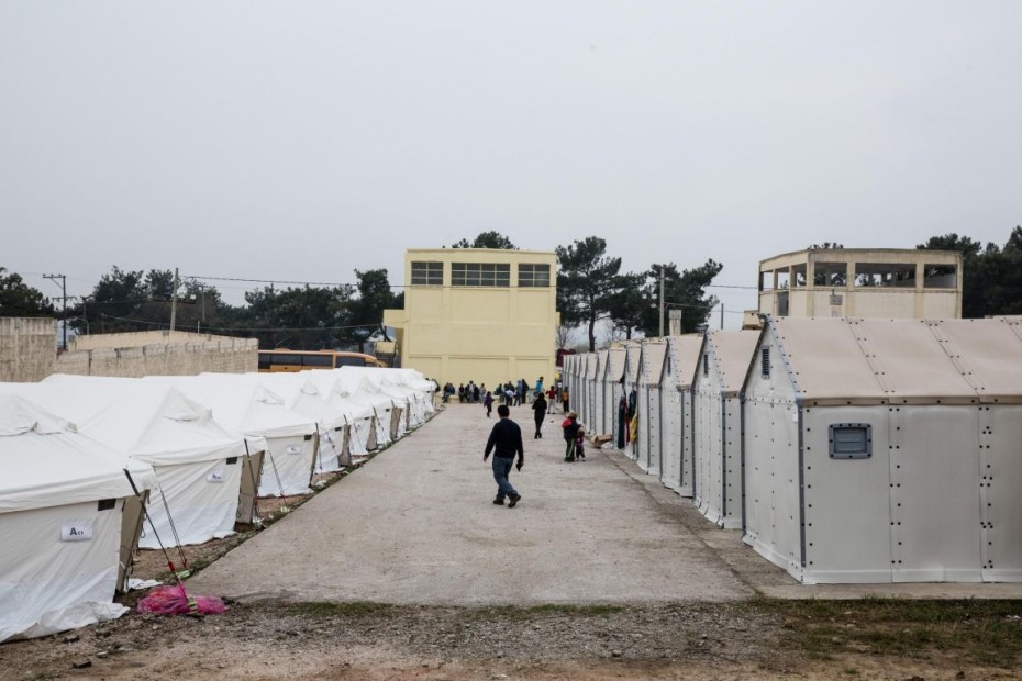 ΓΕΕΘΑ: Σχεδόν 5.000 πρόσφυγες παραπάνω στα νησιά του Αιγαίου