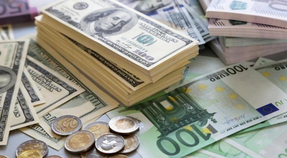 Ενίσχυση 0,13% στο ευρώ, στα 1,1703 δολάρια