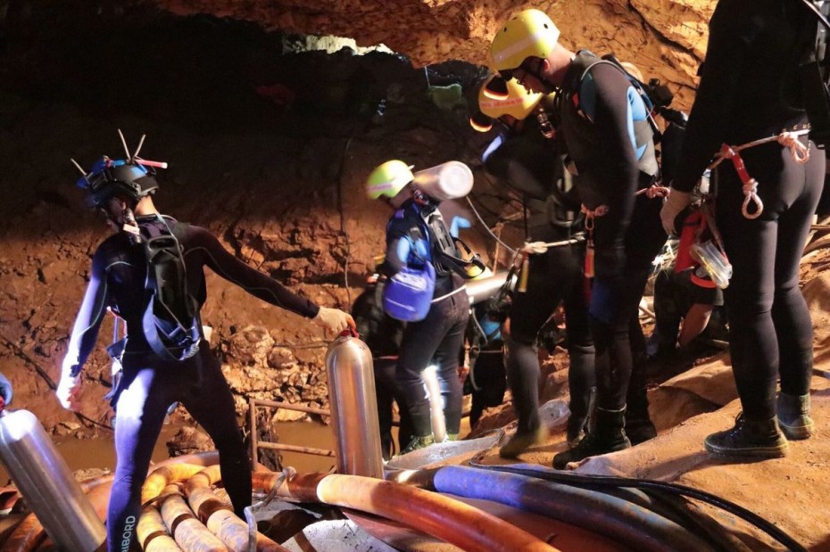 Απεγκλωβίστηκε και 7ο παιδί από τη σπηλιά στην Ταϊλάνδη
