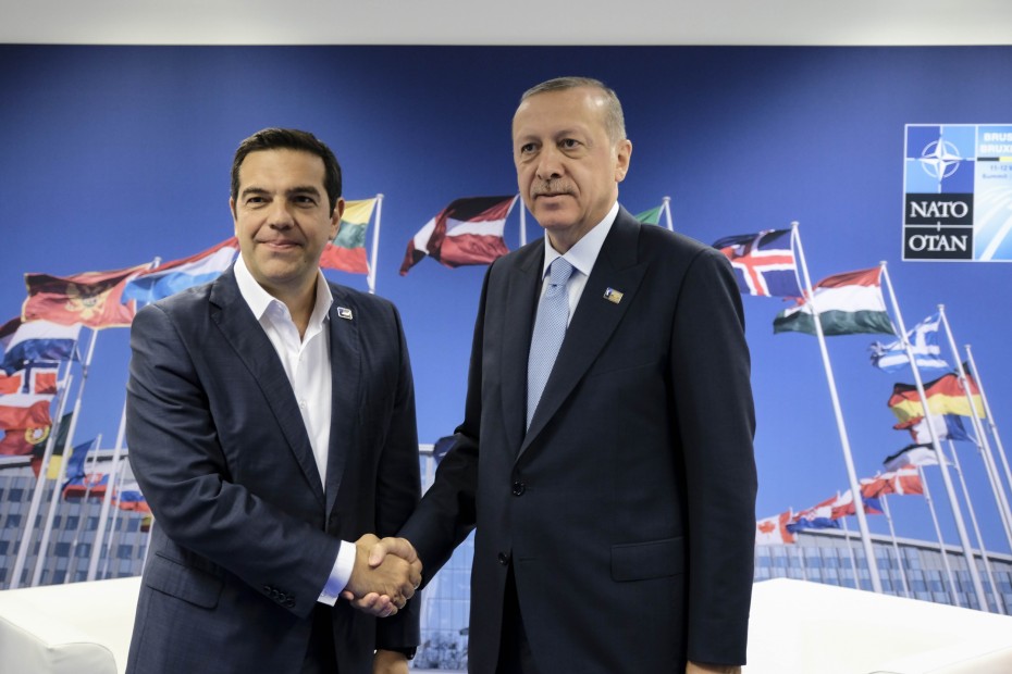 Συλλυπητήριο τηλεφώνημα Ερντογάν σε Τσίπρα: «Στηρίζουμε την Ελλάδα»