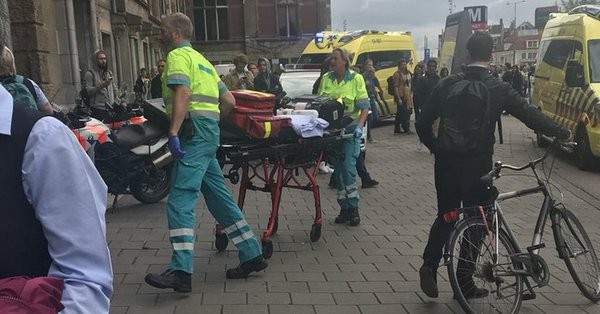 Δύο τραυματίες από επίθεση με μαχαίρι στο Άμστερνταμ