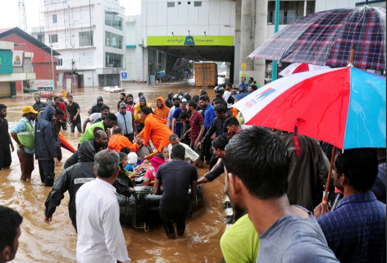 Στους 324 οι νεκροί από τις πλημμύρες στην Κεράλα της Ινδίας