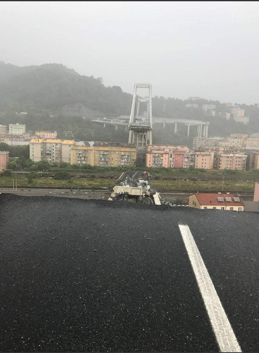Τουλάχιστον 11 νεκροί από την κατάρρευση της γέφυρας στη Γένοβα