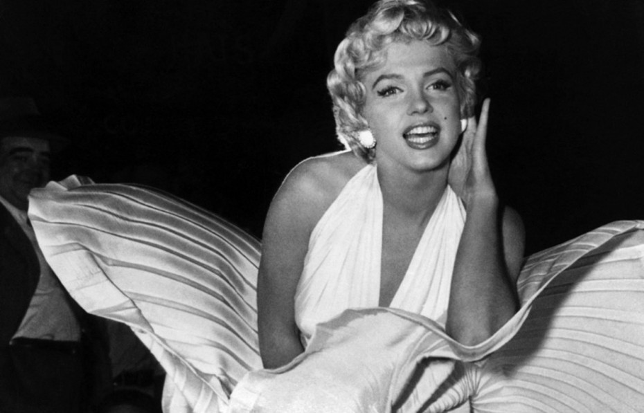 «Στο σφυρί» το θρυλικό λευκό φόρεμα της Marilyn Monroe