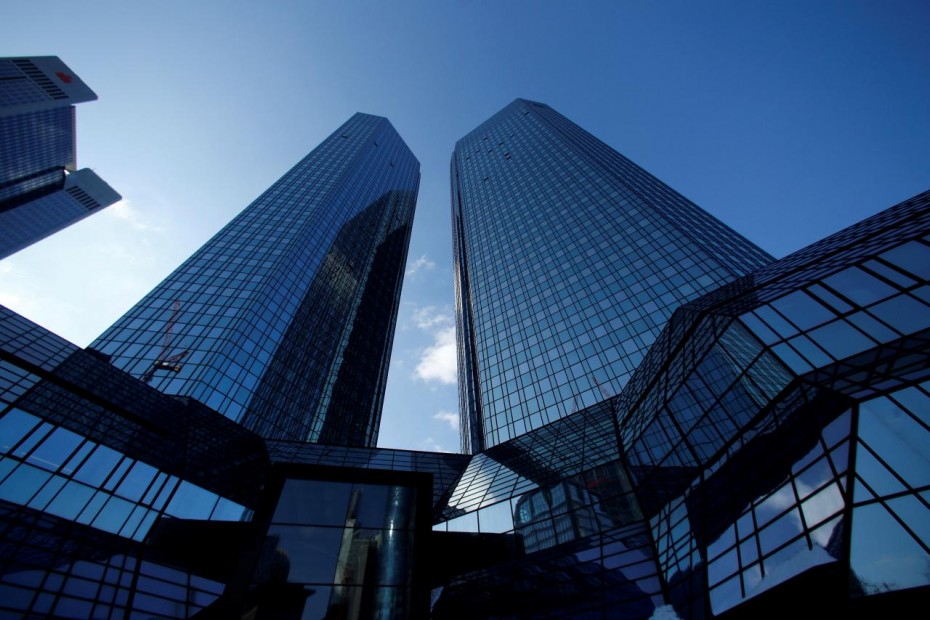 Μεταφορά assets στη Φρανκφούρτη εξετάζει η Deutsche Bank