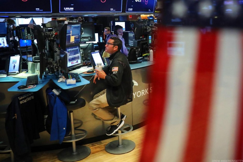 Τα μάκρο δίνουν «πάτημα» για ισχυρά κέρδη στη Wall Street