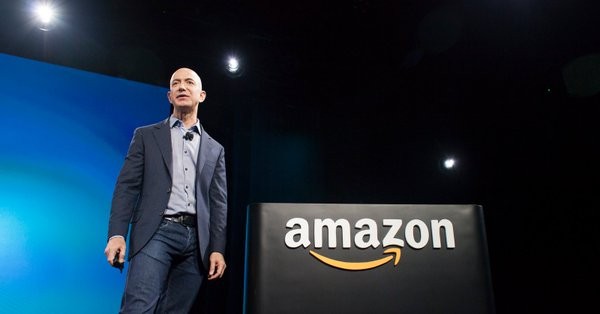 Πάνω από το 1 τρισ. δολάρια η μετοχοποίηση της Amazon