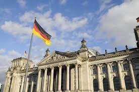 Γερμανία: Σε νέο ιστορικό χαμηλό το ποσοστό της συμπολίτευσης