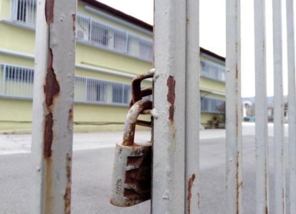 Κλειστά τα σχολεία και στην Πελοπόννησο για την Παρασκευή