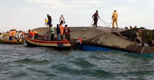 Τουλάχιστον 40 νεκροί από ανατροπή σκάφους στην Τανζανία