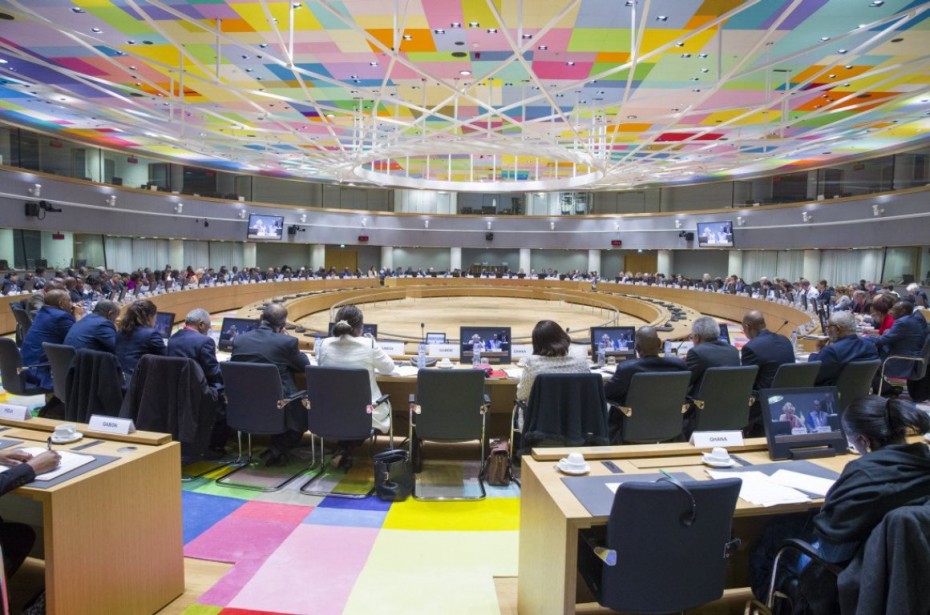 Έκτακτο Eurogroup τον Νοέμβριο για τις συντάξεις