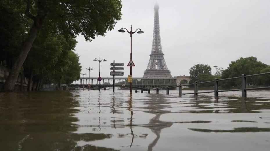 Πέντε νεκροί από πλημμύρες στη Γαλλία
