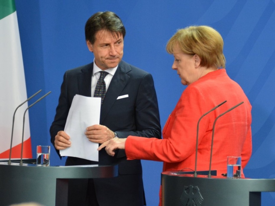 Η Γερμανία συντάσσεται με την Κομισιόν κατά της Ιταλίας