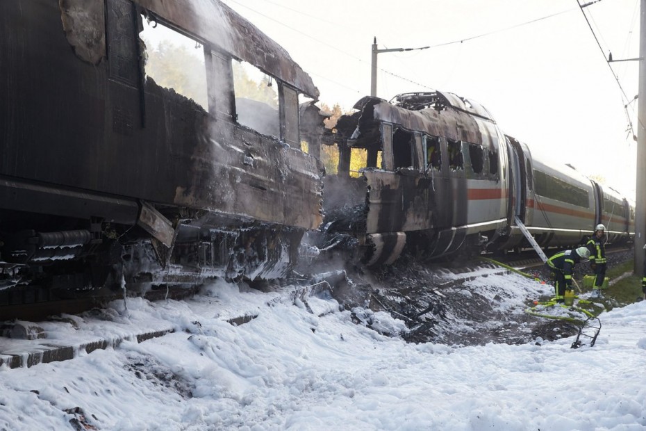 Γερμανία: Πυρκαγιά σε τρένο υψηλής ταχύτητας - Σώοι οι επιβάτες