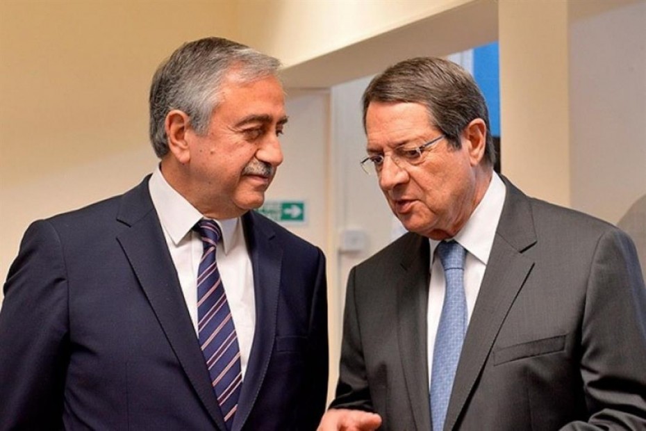 Κυπριακό: Ο Ακιντζί θέλει συνάντηση με τον Αναστασιάδη πριν τις 29 Οκτωβρίου