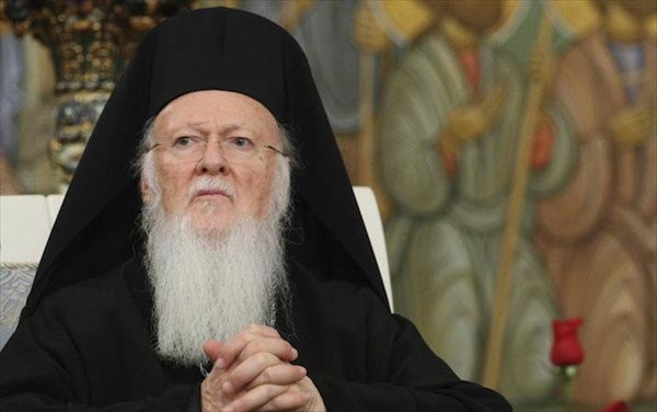 Το Οικουμενικό Πατριαρχείο αναγνώρισε ως αυτοκέφαλη την Εκκλησία της Ουκρανίας