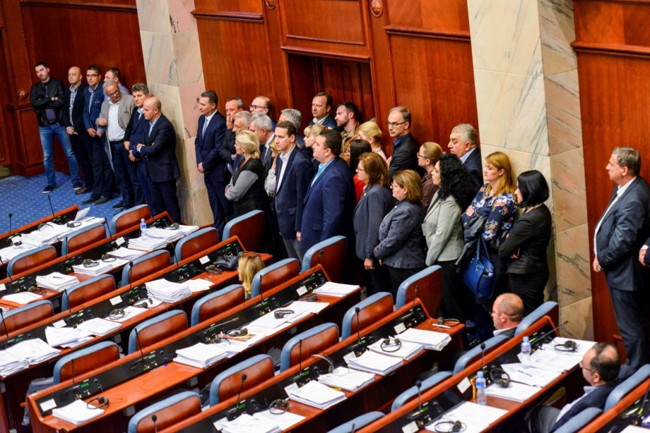 Οργή της Ρωσίας για «εξαγορά Σκοπιανών βουλευτών» από τις ΗΠΑ