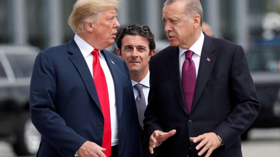 Οι ΗΠΑ απειλούν την Τουρκία για τη μελλοντική συνεργασία λόγω των S-400