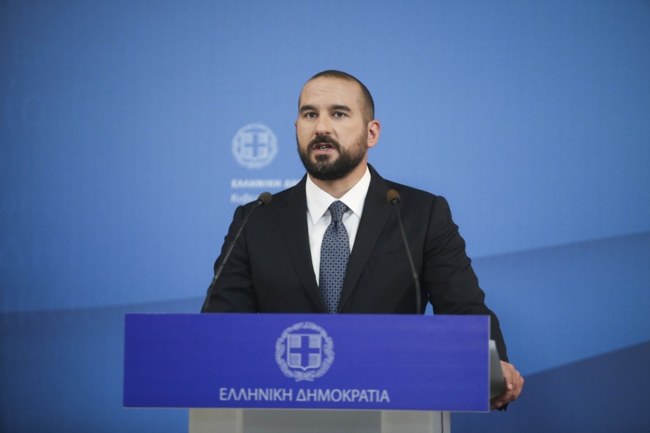 Τζανακόπουλος: Κάλυψε τους πανηγυρισμούς Καμμένου με επίθεση κατά της ΝΔ