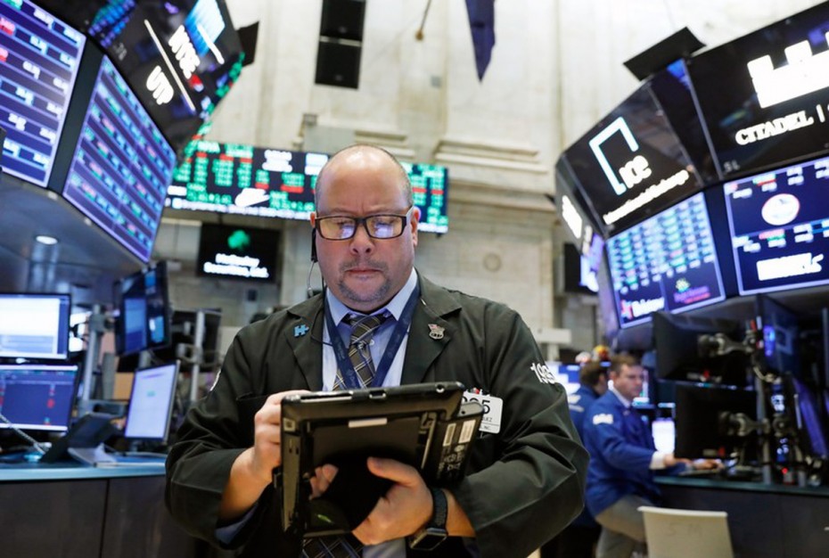 Προσπάθεια ανάκαμψης στη Wall Street για την Τετάρτη