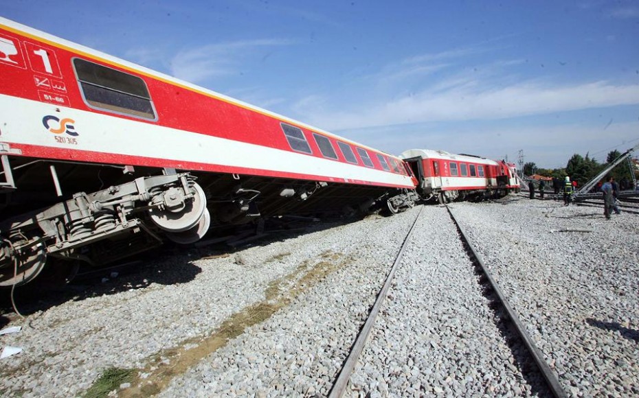 Εκτροχιάστηκε τρένο που εκτελούσε το δρομολόγιο Θεσσαλονίκη-Λάρισα