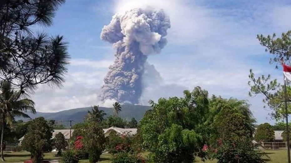 Ινδονησία: Αναδρομολόγηση όλων των πτήσεων λόγω της ηφαιστειακής τέφρας
