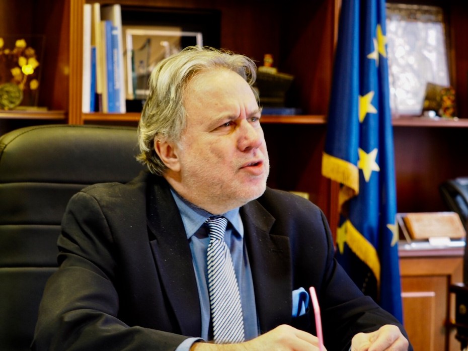 Η ΠΓΔΜ να σεβαστεί τη συμφωνία των Πρεσπών, ζήτησε ο Κατρούγκαλος