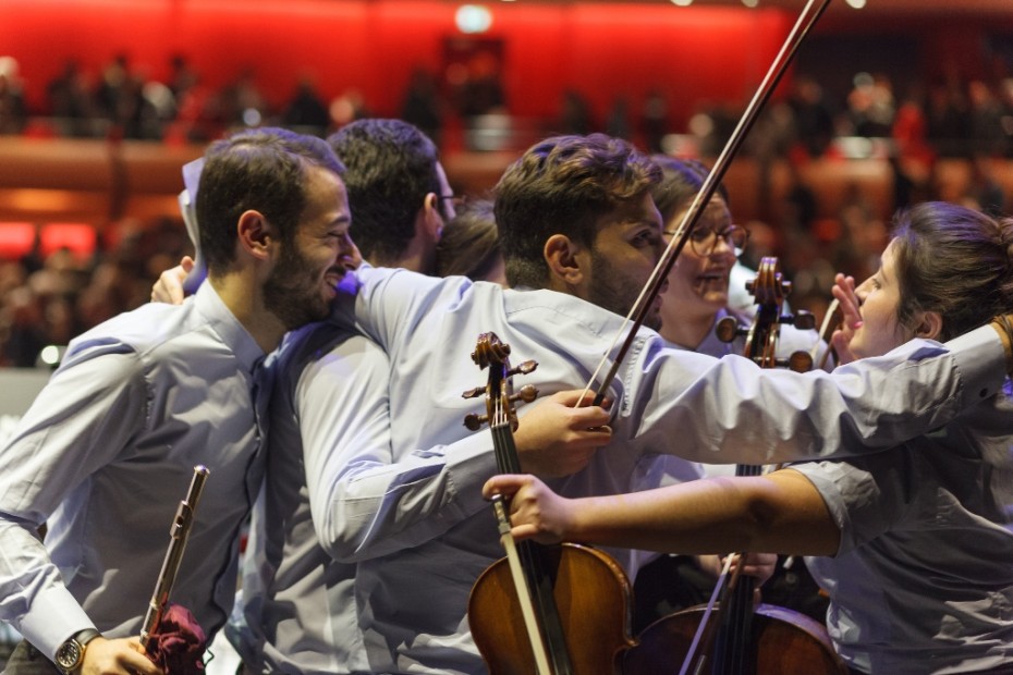Συμφωνική Ορχήστρα Νέων: Συναυλίες σε Αθήνα και Θεσσαλονίκη το Δεκέμβριο