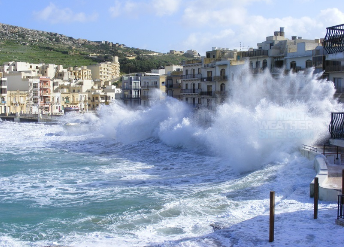 Τσουνάμι μπορεί να συμβεί και στις ελληνικές θάλασσες