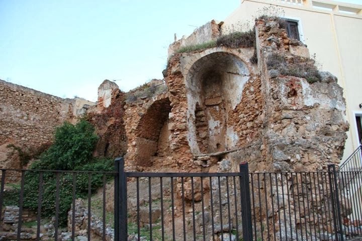 Χανιά: Κατεδαφίζονται κτίσματα ιδιωτών για την ανάδειξη του βυζαντινού τείχους