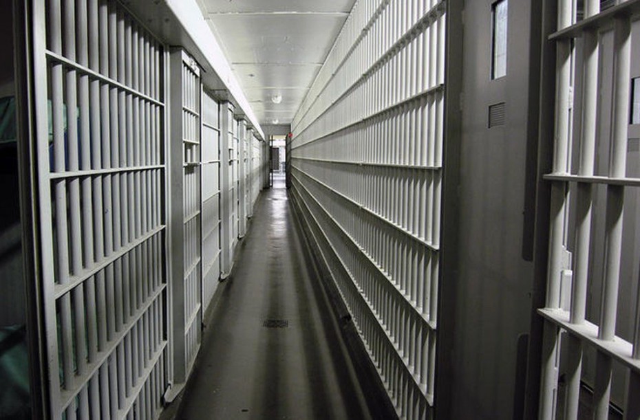 Προανάκριση για τον ξυλοδαρμό του 19χρονου στις φυλακές Αυλώνα