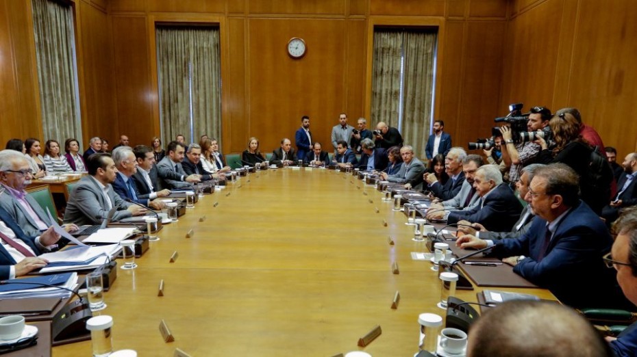 Συνεδρίαση του υπουργικού συμβουλίου υπό τον Τσίπρα την Τετάρτη