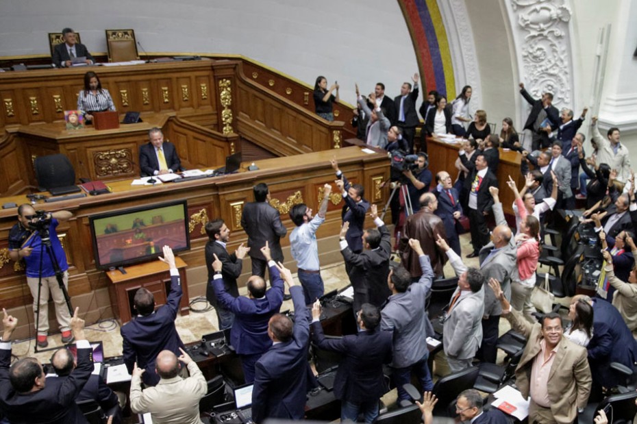 Εθνοσυνέλευση Βενεζουέλας: Σφετεριστής ο Μαδούρο, άκυρες οι αποφάσεις του