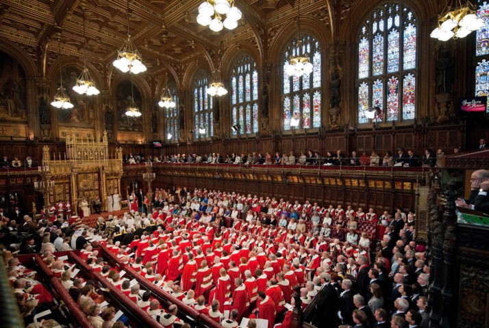 H Βουλή των Λόρδων ψήφισε «ΟΧΙ» στη συμφωνία Μέι για το Brexit